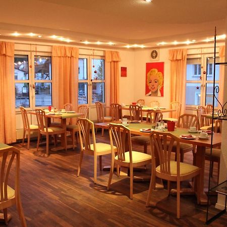 Hotel Gasthaus Bock Райхенбах-на-Фильсе Экстерьер фото